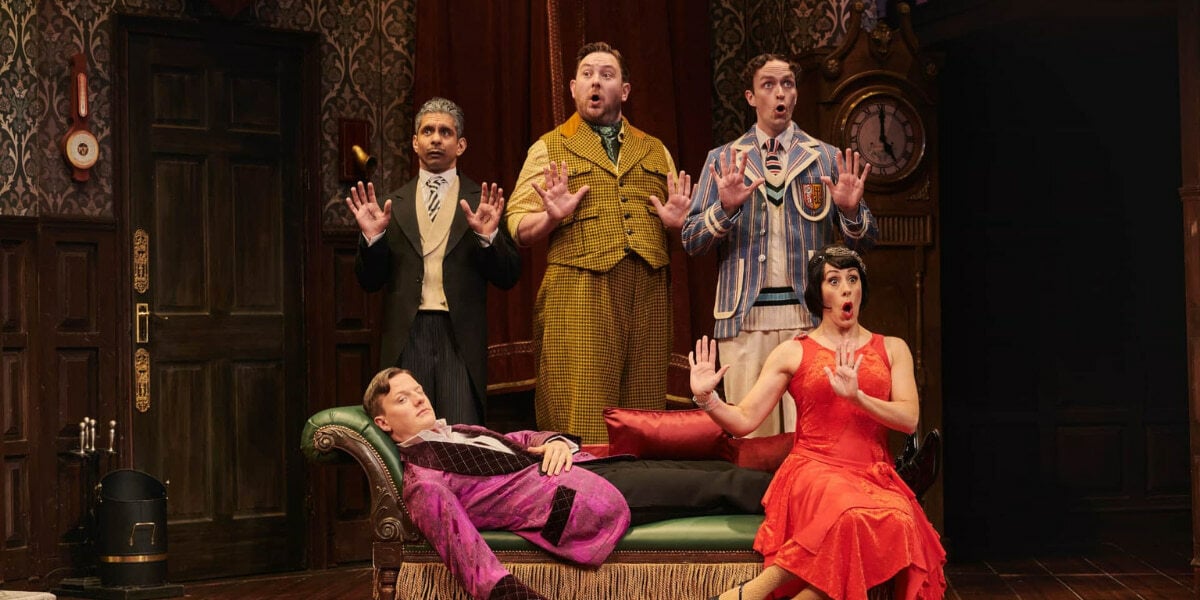Paquete The Play That Goes Wrong